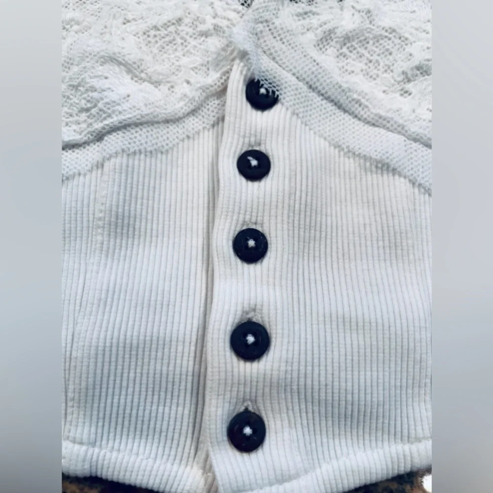NWOT Free People Have My Heart Top